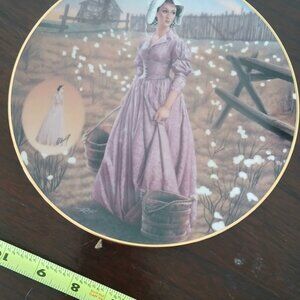 Gone With The Wind collector plate "The Orchid Percale Dress"